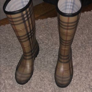 Burberry rain boots